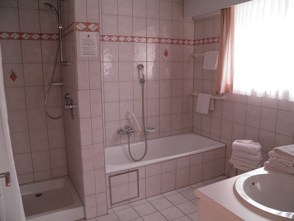 Domein Westhoek Apartment Oostduinkerke Buitenkant foto